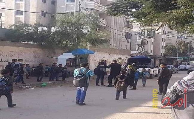 بالصور.. أجهزة أمن حماس تفرق طلبة متظاهرين لاحياء ذكرى الخالد" عرفات.. ومصدر أمني يوضح