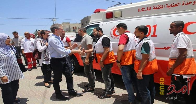 بالصور: رئيس بعثة الصليب الأحمر يتفقد مراكز الإسعاف والطوراىء في محافظات غزة