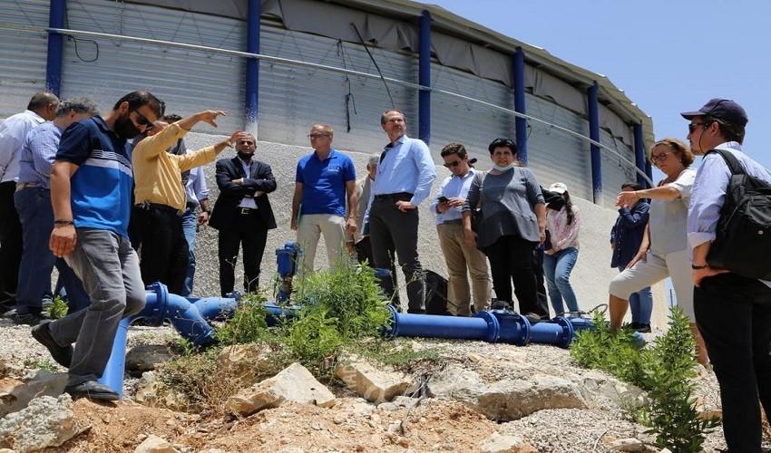 قلقيلية: المحافظ يطلع رؤساء التعاون الأوروبي على واقع المحافظة ويزورون عددًا من المشاريع التنموية