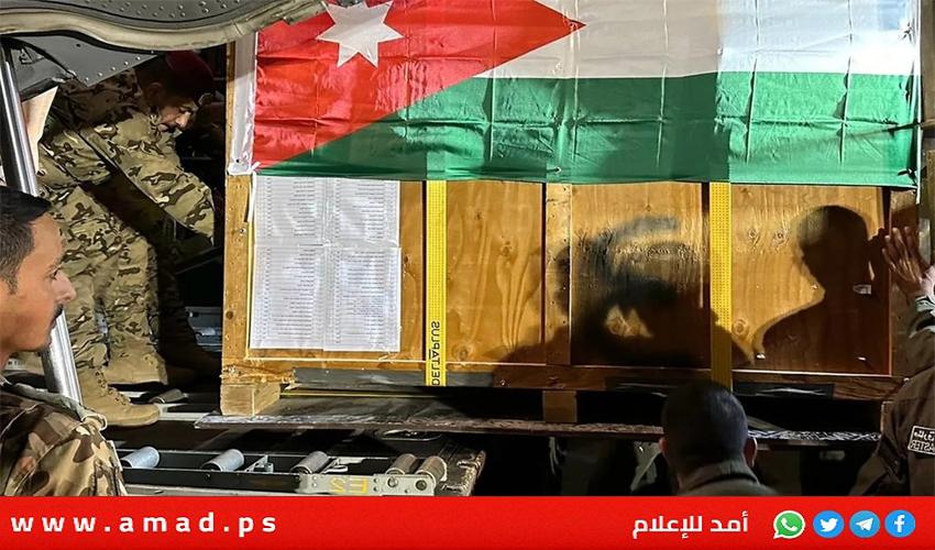 "أكسيوس" يكشف: الإنزال الجوي الأردني بغزة تم بالتنسيق مع تل أبيب وواشنطن
