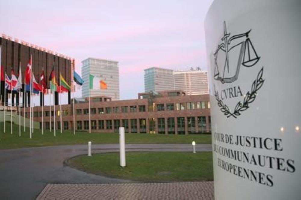 محكمة العدل الأوروبية تقول لا يمكن لدول شرق أوروبا رفض اللاجئين