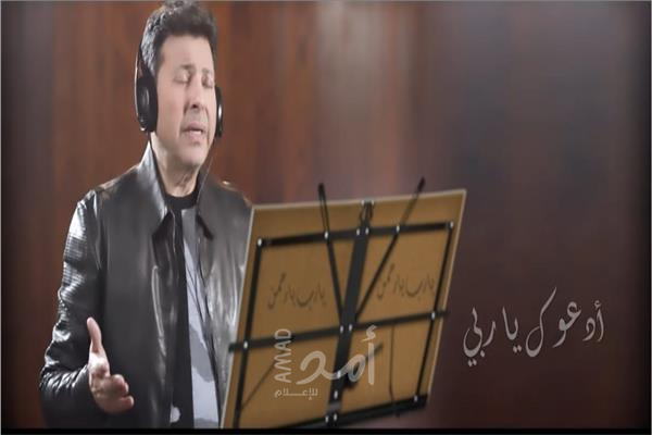 كيف ظهر هاني شاكر في أول ظهور له بعد وعكته الصحية