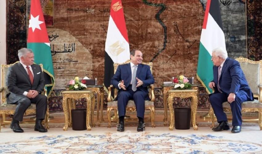 اتصالات بين الملك عبدالله والسيسي والرئيس عباس: ضرورة وقف الاستفزازات الإسرائيلية في القدس