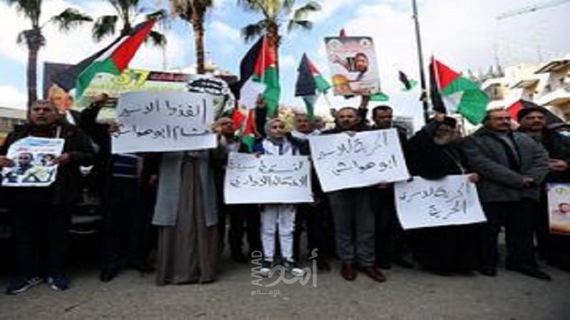مسؤولون فلسطينيون: نتابع بشكل حثيث الوضع الصحي للأسير أبو هواش