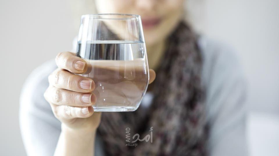 فوائد شرب الماء الساخن لجسمك