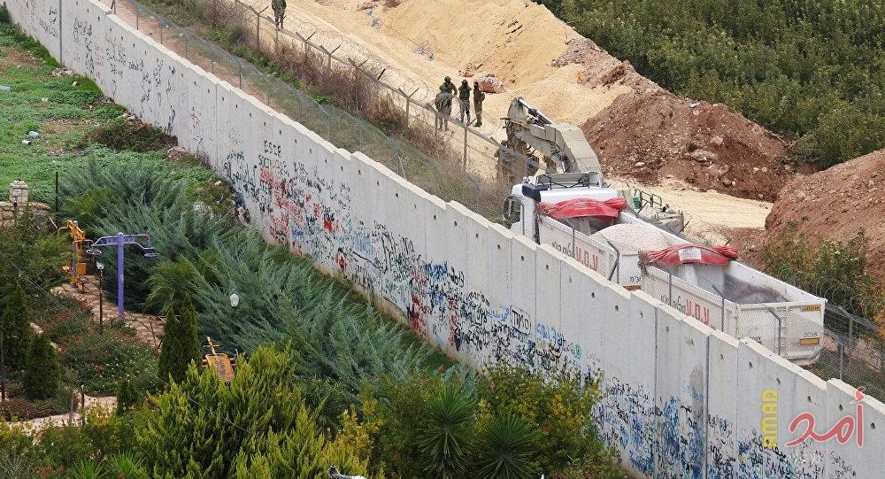 صور.. الجيش الإسرائيلي يعلن عن اكتشاف نفق ثالث أسفل الحدود مع لبنان