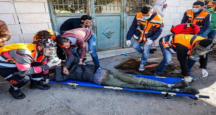 فرق الإغاثة الطبية الفلسطينية تقدم الاسعاف لـ 450 فلسطيني  خلال اليومين الماضيين