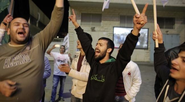 نيويورك تايمز تكتب عن حملة انتخابية بشعة ضد المصوتين العرب..ودير شبيغل تتحدث عن "انتصار الهستيريا"