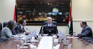 مجلس الوزراء: المعلم الفلسطيني موضع ثقة واحترام الشعب الفلسطيني برمته