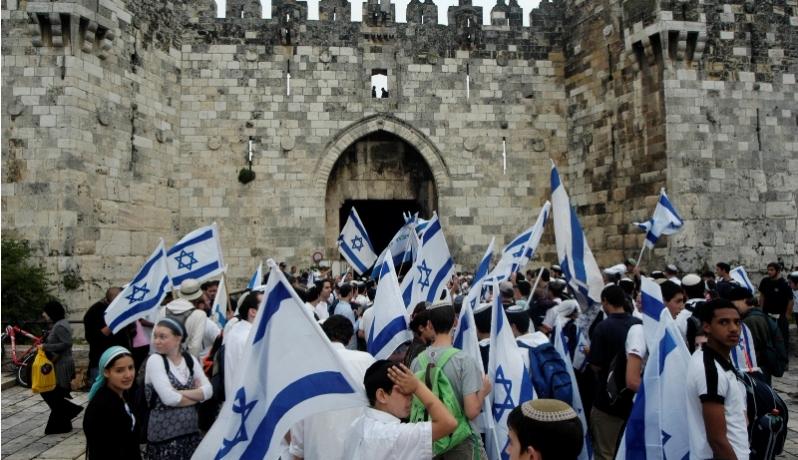 القدس: بلدية الاحتلال تصدر توضيحاً حول "مسيرة الأعلام"