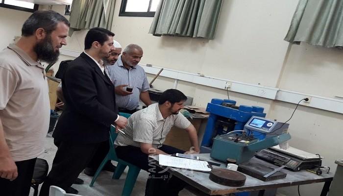 أشغال حماس تقوم بزيارات تفقدية لعدد من مختبرات فحص المواد الخرسانية