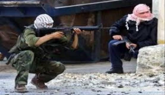 قوات الاحتلال تتعرض لإطلاق نار من مسلحين فلسطينيين في قلنديا