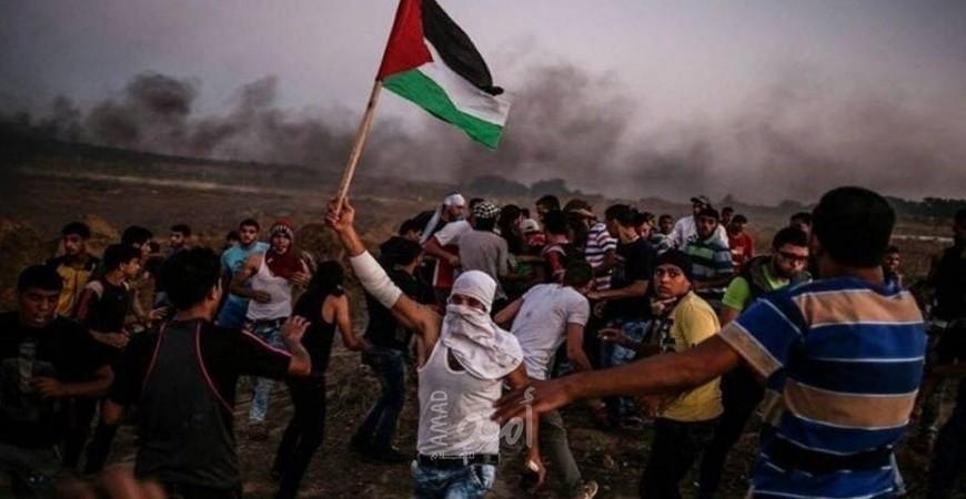"المركز الفلسطيني" يؤكد حق الفلسطينيين في التظاهر السلمي في مواجهة قوات الاحتلال