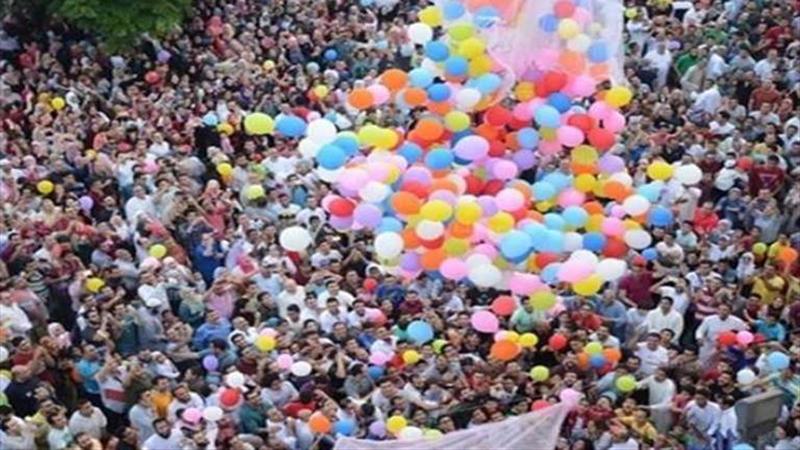 عيد الفطر يحل في 3 أيام مختلفة في العالم الإسلامي