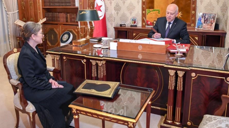 بعد أنباء عن استقالتها..تونس... قيس سعيد يستقبل رئيسة الحكومة بودن