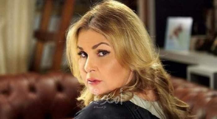 يسرا تواجه صعوبة التنفس بالأكسجين