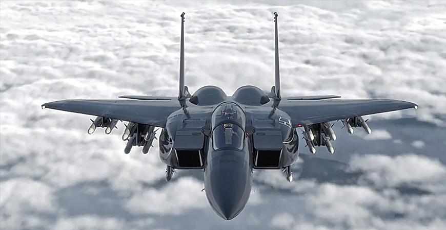 للمرة الأولي.. قراصنة يعثرون على ثغرة خطيرة فى نظام المقاتلة F-15