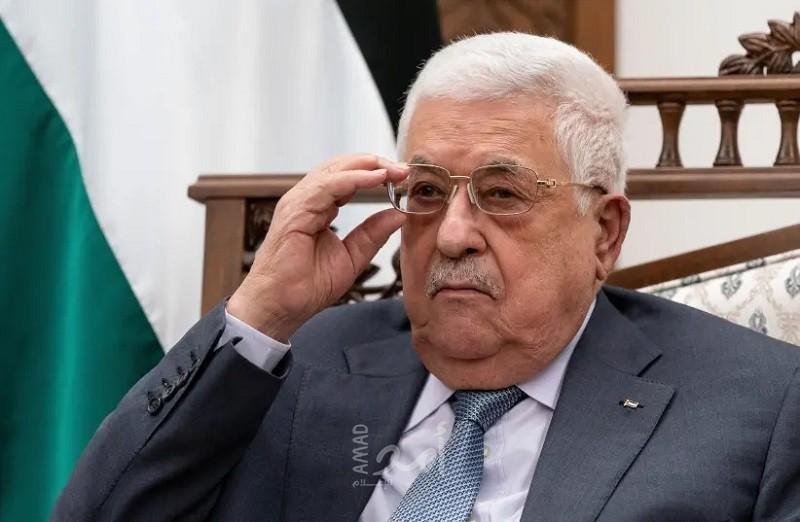 الرئيس عباس يهاتف عماد الفالوجي معزيا بوفاة والدته