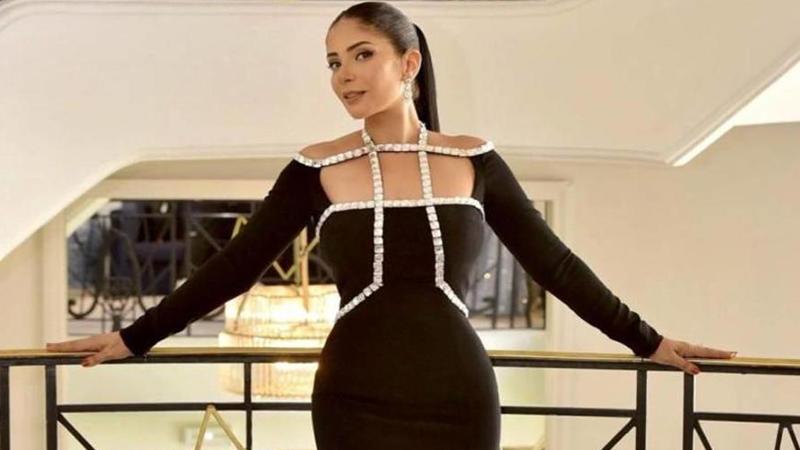 منى زكي: آسفة على اللي حعمله.. بس مش لاقية حل تاني