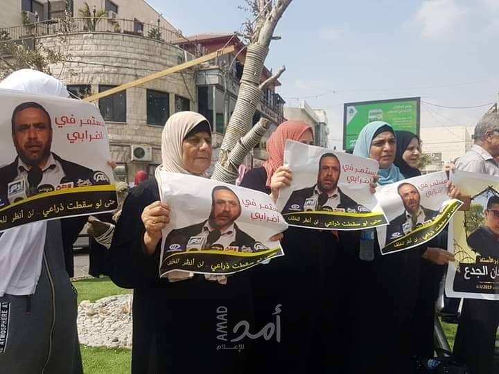عائلات الأسرى تدعو للضغط على إسرائيل لإنهاء جرائم التعذيب بحق أبنائهم