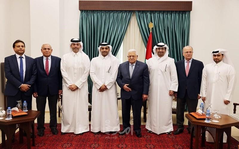 عباس يستقبل وفدًا قطريًا من الإدارة العليا لشركة مجموعة أوريدو للاتصالات
