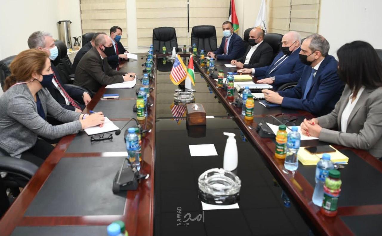بشارة يطالب بالضغط على إسرائيل للإفراج عن أموال الشعب الفلسطيني   