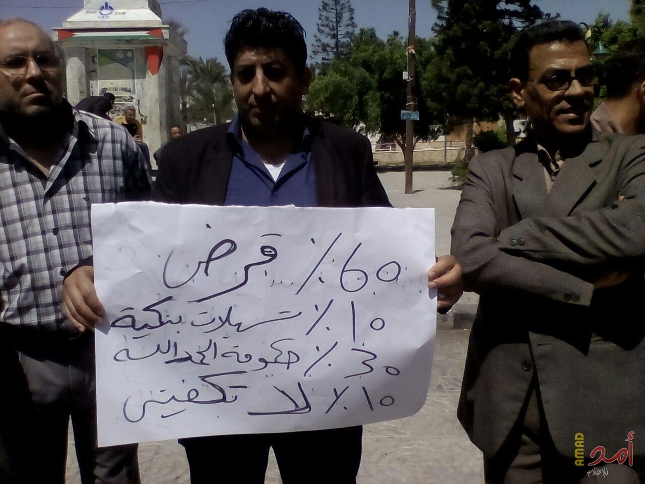 في خطوة هي الأولى منذ 2007..أمين سر نقابة الموظفين في غزة: جاهزون للعودة الى العمل ..هل حماس جاهزة