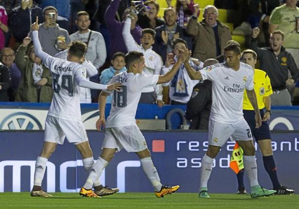 بالفيديو ... الملكي ريال مدريد يلتهم ايبار برباعية نظيفة