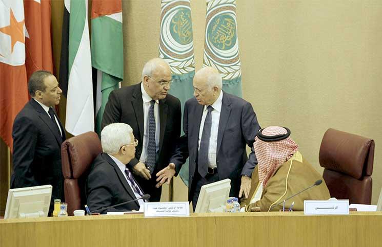 مصدر: القيادة الفلسطينية تنتظر نتائج قمة باريس.. وتخشى من ضغوط أمريكية لمصلحة إسرائيل