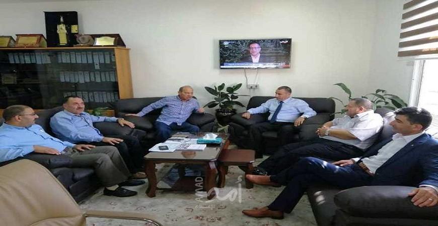 الأوقاف ونقابة شركات الحج والعمرة تبحثان ترتيبات موسمي الحج والعمرة