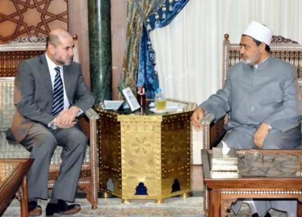 الهباش يبحث مع شيخ الازهر دعم المقدسات الدينية في مدينة القدس