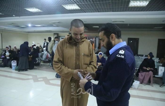 وصول الفوج الثالث من معتمري قطاع غزة - صور