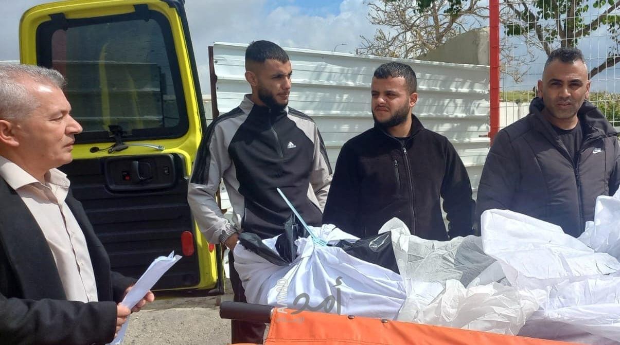 سلطات الاحتلال تُسلم جثمان شهيد الحركة الأسيرة أحمد أبو علي من يطا الخليل
