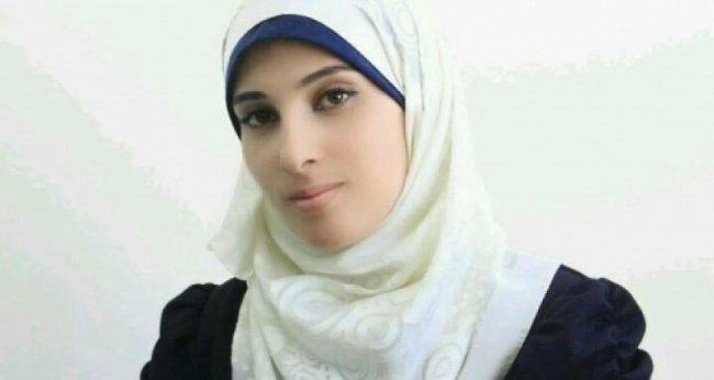 اصابة صحفية في غزة اثناء محاولة سرقتها