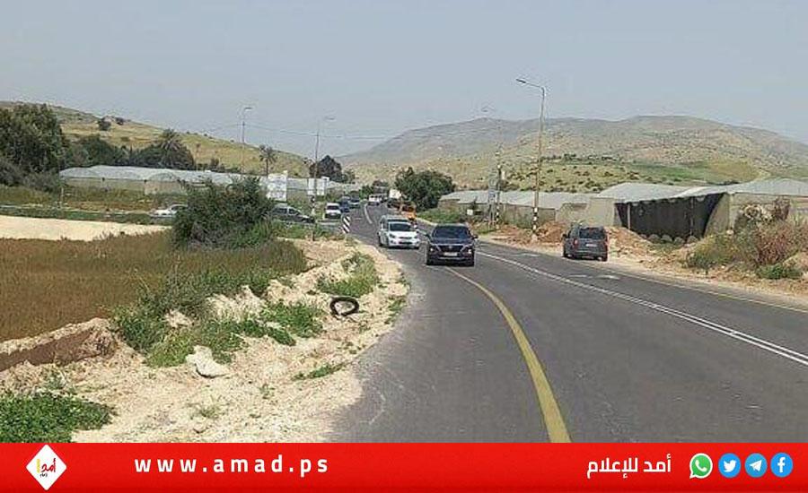 سلطات الاحتلال تخطر بوقف العمل في منشآت سكنية بالأغوار الشمالية