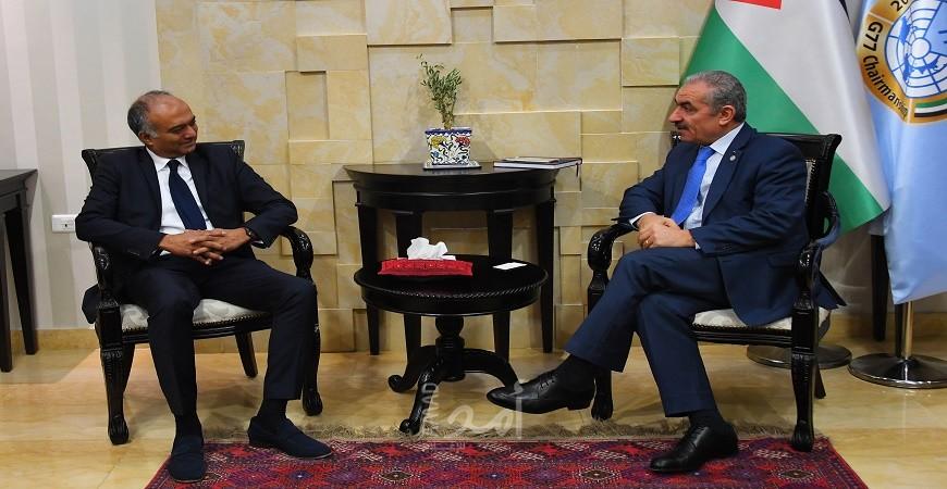 أشتية يدعو البنك الدولي للعب دور في مراقبة خصومات إسرائيل من أموال المقاصة الفلسطينية