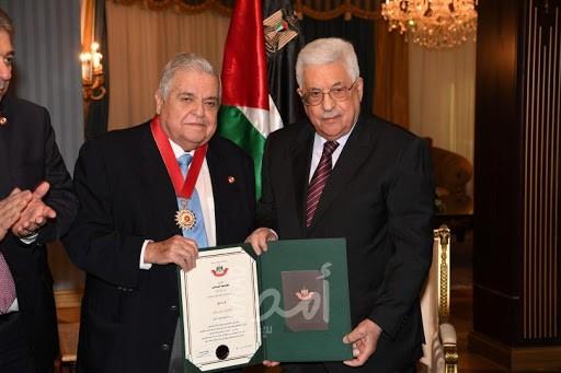 الرئيس عباس ينعى المناضل الوطني باسل عقل