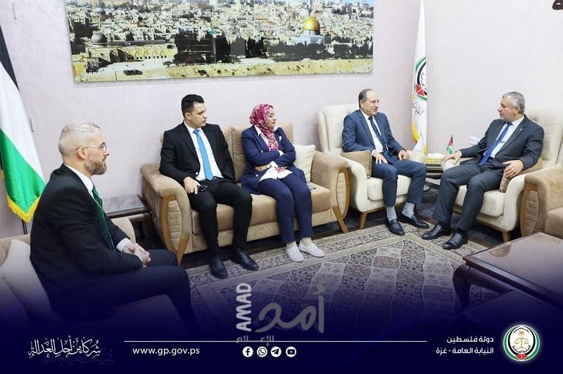 نائب حماس العام يؤكد على الحفاظ على الحقوق والحريات وتثبيت علاقة شراكة متِينة مع المؤسسات الحقوقية