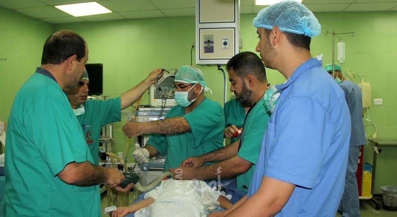 غزة: "الخدمات العسكرية" تقدم قرابة 900 ألف خدمة طبية خلال (2021)