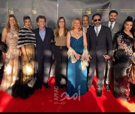منح يسرا لقب سفيرة الدراما العربية "صور"