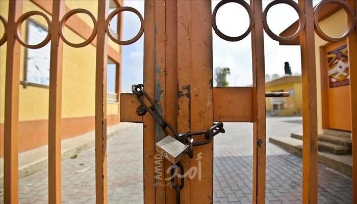 حرب على الانتفاضة الشعبية... العراق يغلق مكاتب 13 فضائية وإذاعة