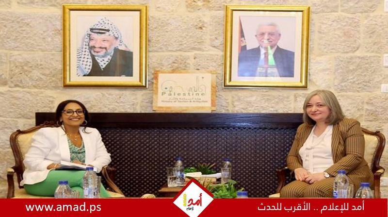 "وزيرة السياحة الفلسطينية" تبحث تعزيز التعاون مع "اليونسكو"