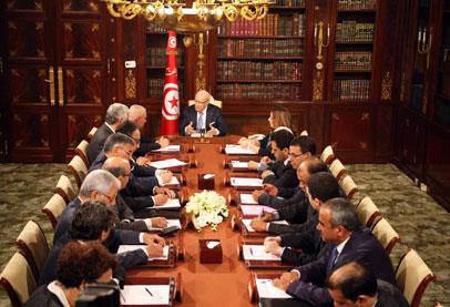 اليسار التونسي يدعو لانتخابات تشريعية مبكرة