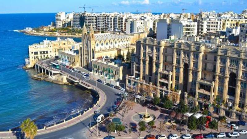 أول دولة أوربية تسمح بزراعة الحشيش واستخدامه شخصياً