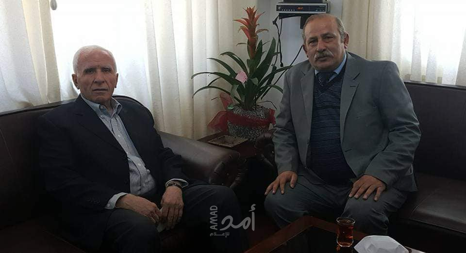 الاحمد يهاتف الشيوخي للاطمئنان على سلامة المصابين بفيروس"كورونا"