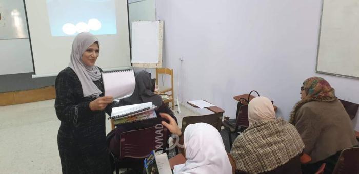 تربية قلقيلية تطلق مشروع ترجمة نصوص في العلوم في مدارسها