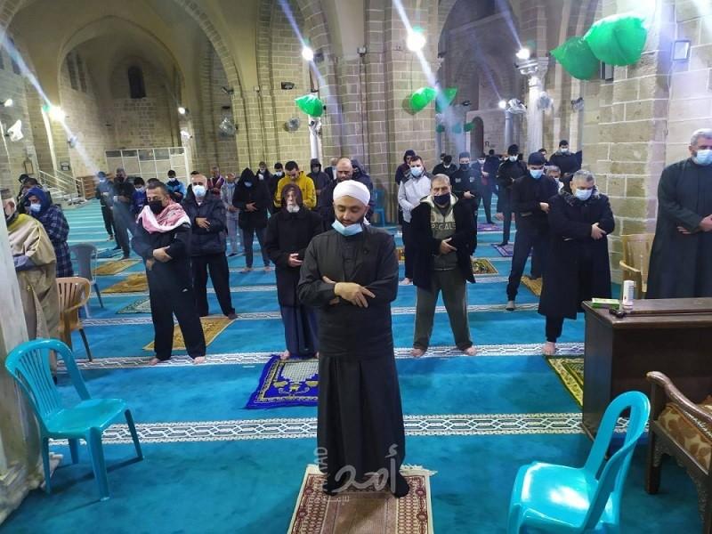 أوقاف حماس: أداء صلوات الجنازة في الساحات العامة