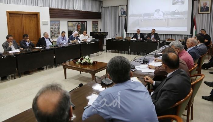 "التربية" تناقش آليات إطلاق برنامج "ستيم فلسطين"