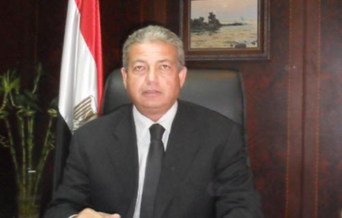 وزير الرياضة المصري يحل مجلس الاهلي ويعيد تعيينه تنفيذا لحكم قضائي