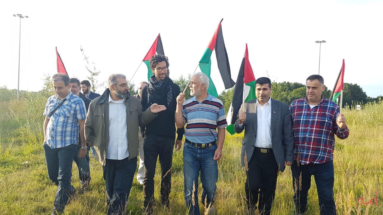 بالصور .. التجمع الفلسطيني في المانيا والبيت الفلسطيني في هولندا يستقبل بنجامين لاردا في محطته الثانية